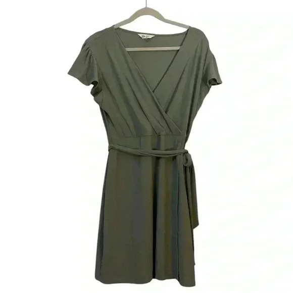 Nine West Dresses & Skirts - Nine West Tie Dress